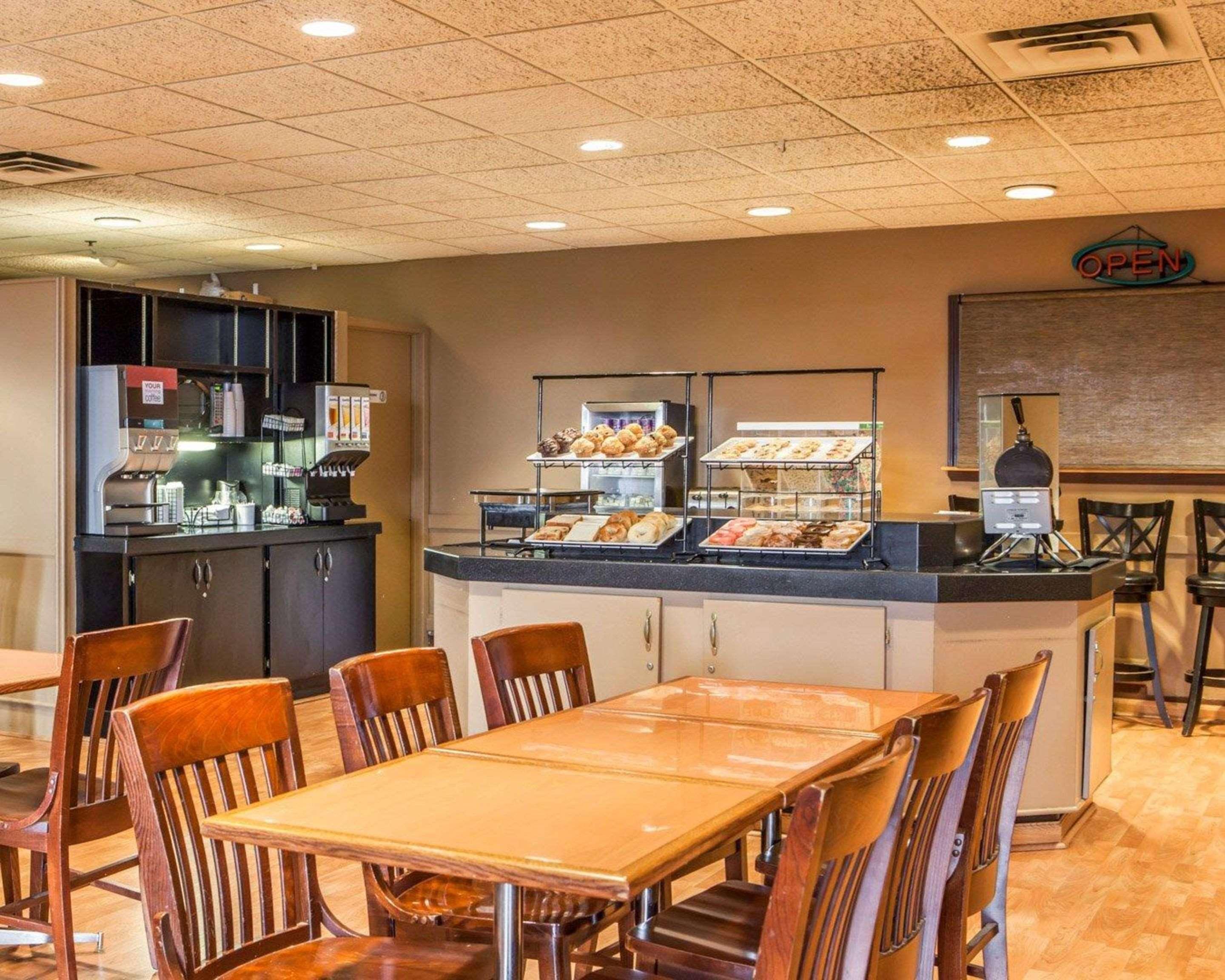 Quality Inn & Suites Orland Park - Chicago Eksteriør bilde