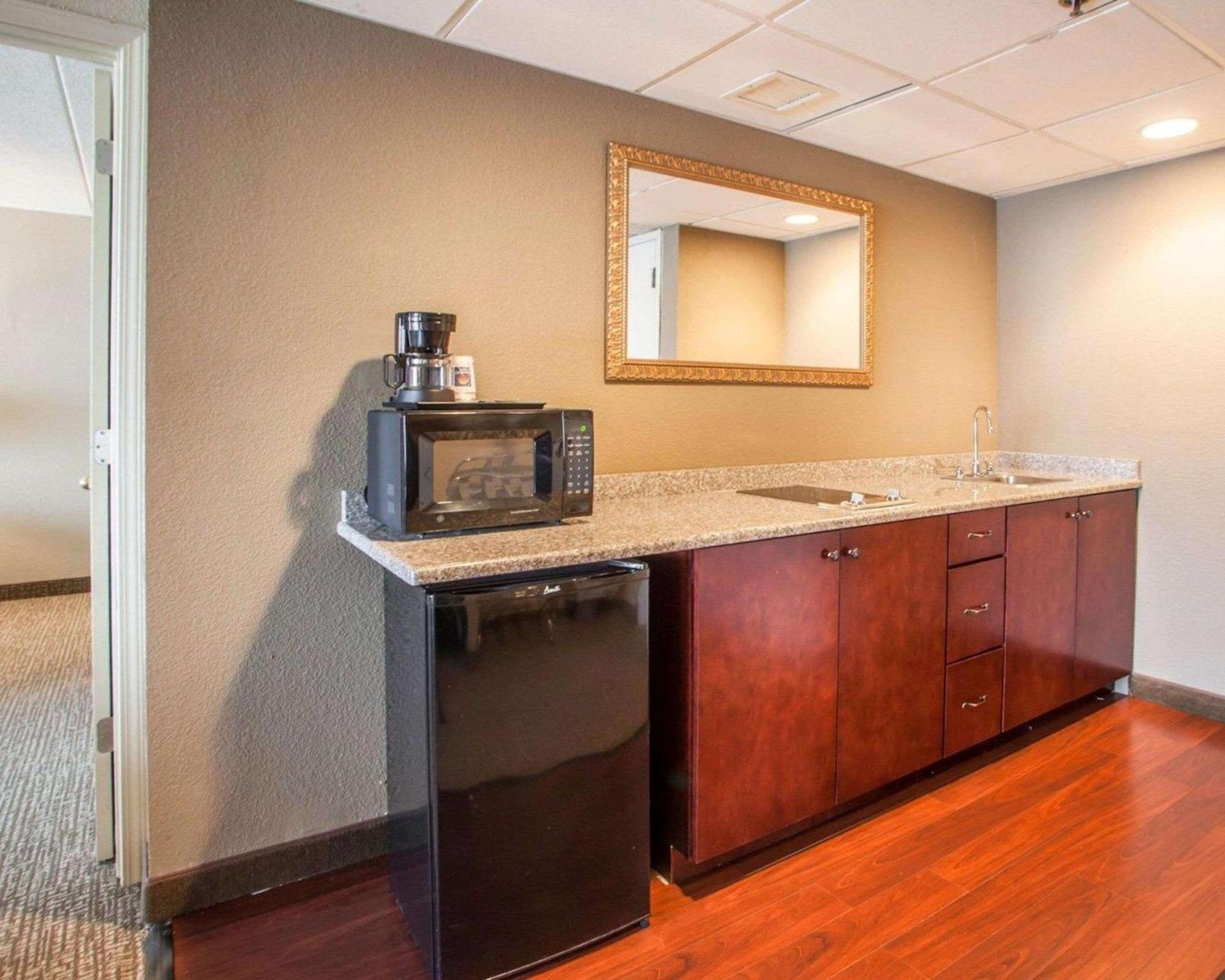 Quality Inn & Suites Orland Park - Chicago Eksteriør bilde