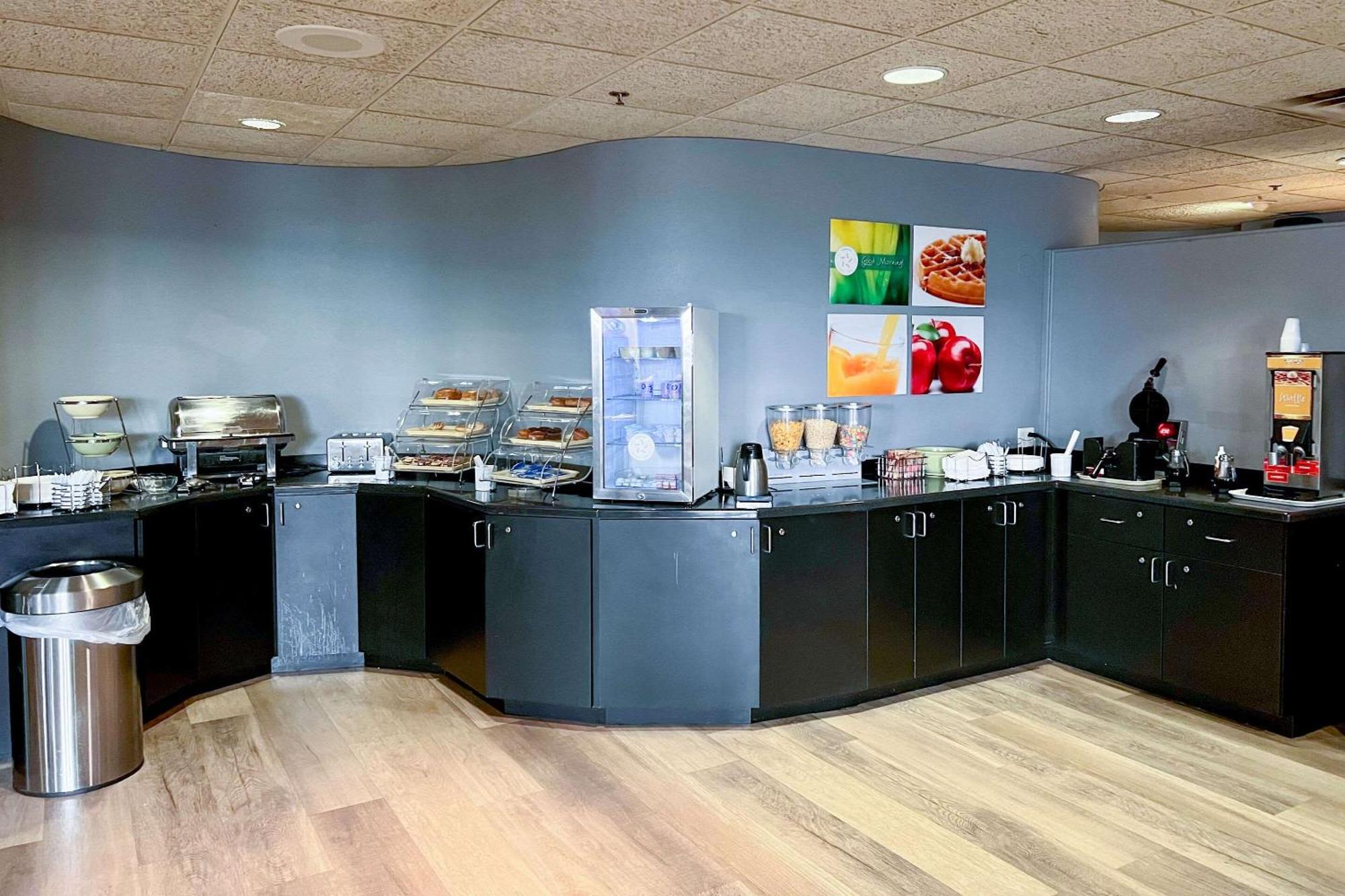 Quality Inn & Suites Orland Park - Chicago Eksteriør bilde