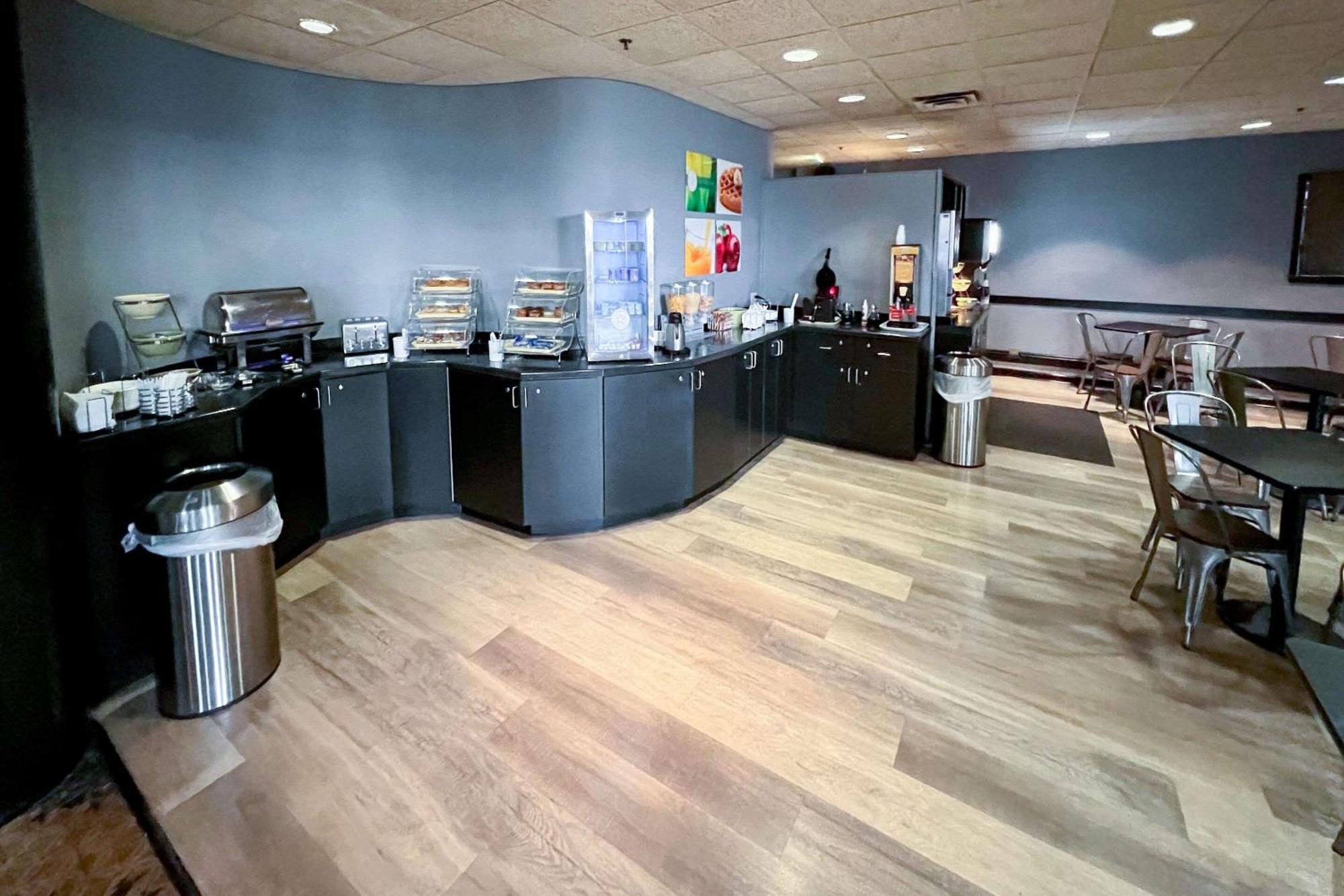 Quality Inn & Suites Orland Park - Chicago Eksteriør bilde